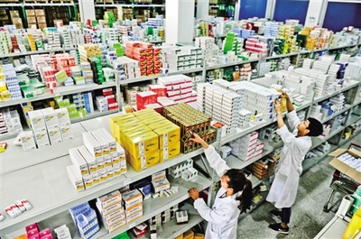 并购风蔓延都市药店:生存空间压缩 小连锁扎根区域求生